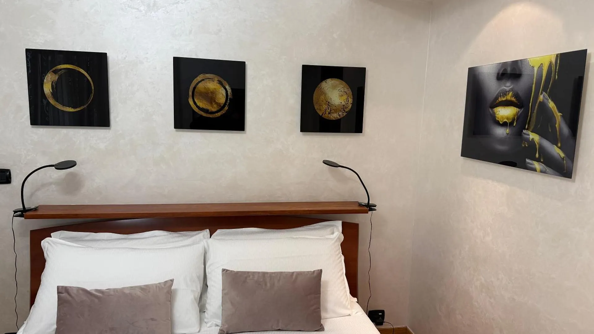 Luxury Av Apartment Rome Italy
